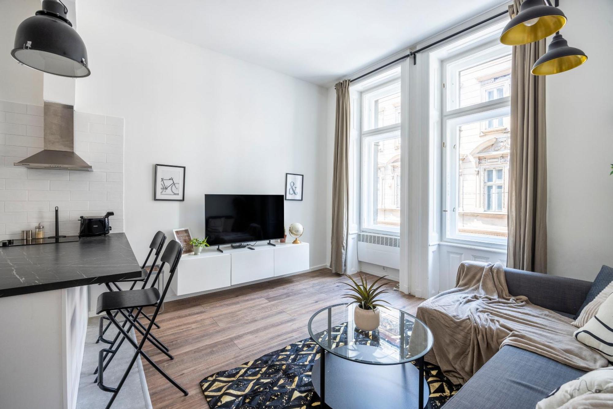 Charming & Cozy Central 1Bedrm Suites Budapest Ngoại thất bức ảnh