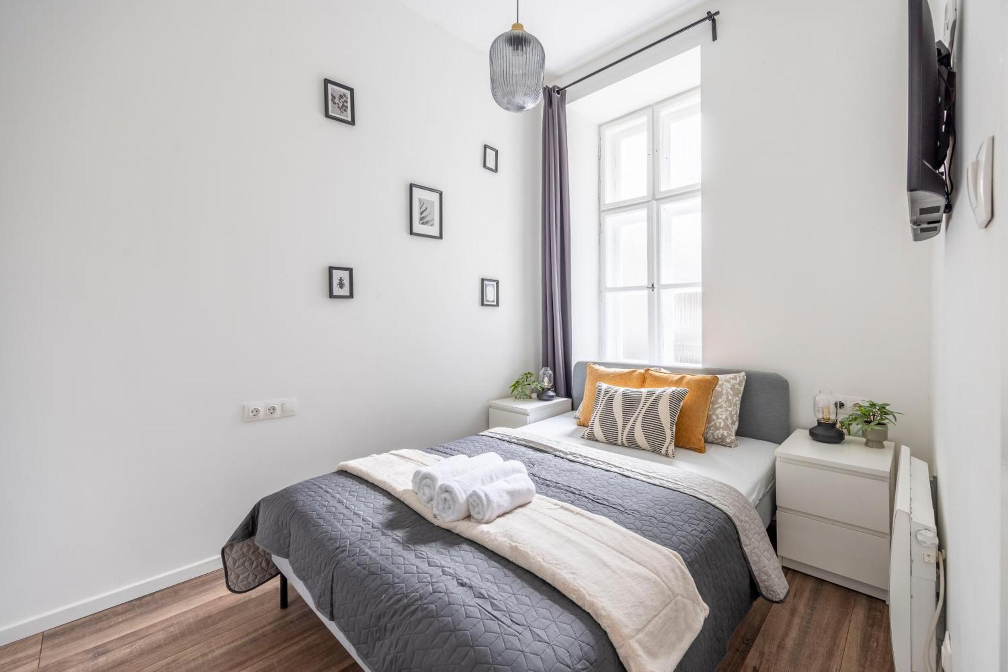 Charming & Cozy Central 1Bedrm Suites Budapest Ngoại thất bức ảnh