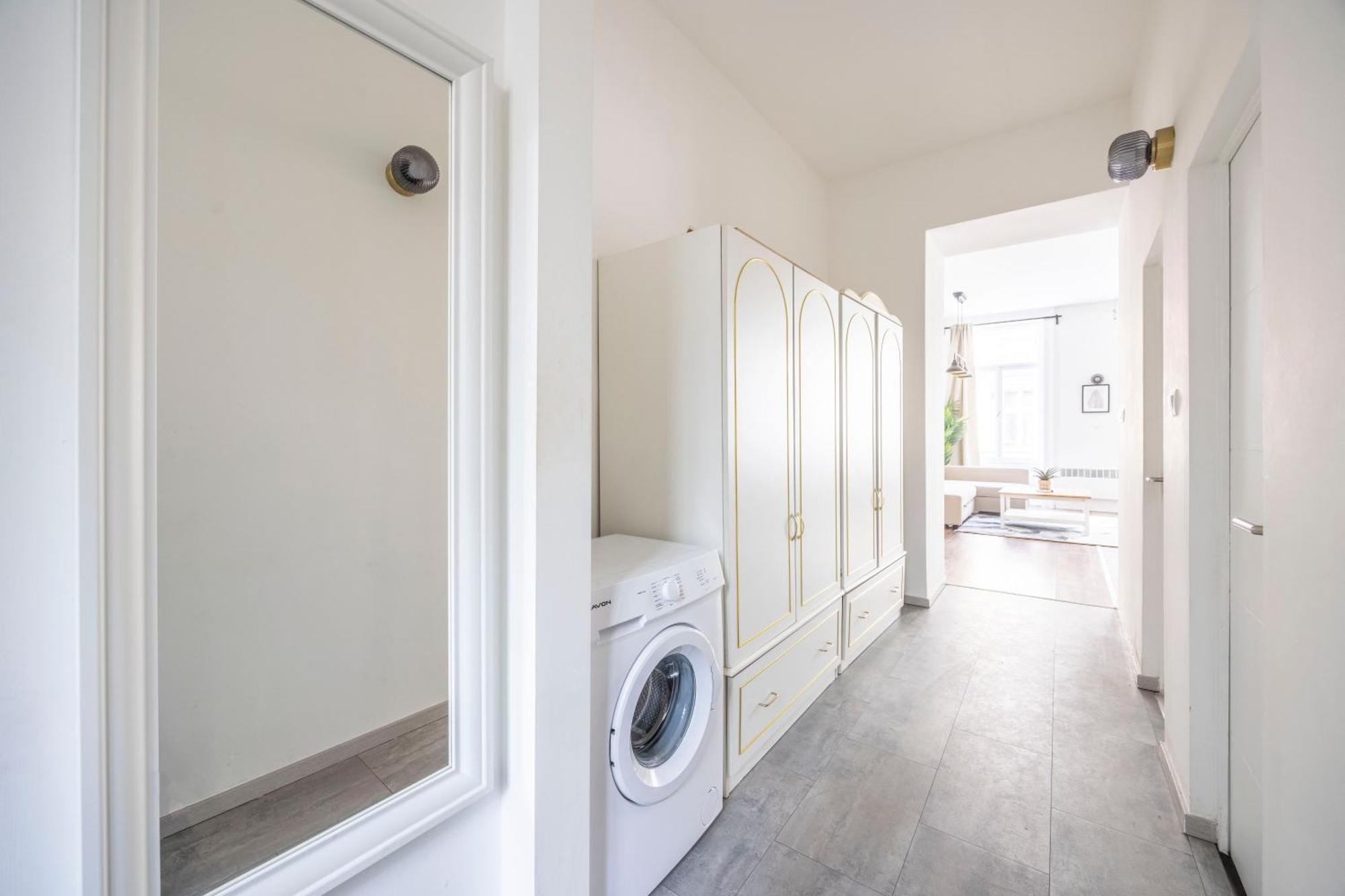 Charming & Cozy Central 1Bedrm Suites Budapest Ngoại thất bức ảnh
